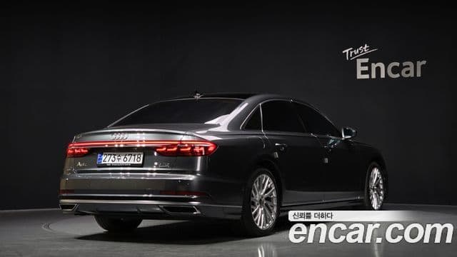 Audi A8 2021 — Şəkil 2/20