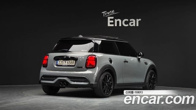 Mini Cooper S 2022 — ფოტო 2/20