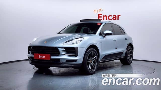 Porsche Macan, 2021