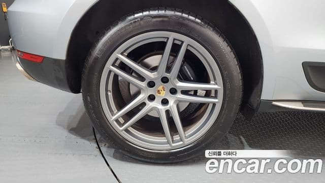 Porsche Macan 2021 — Şəkil 5/20