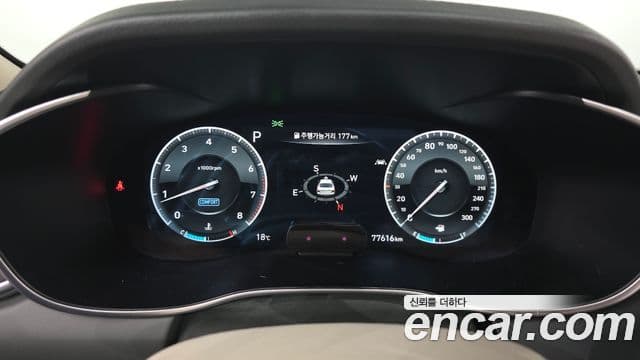 Genesis G70 2019 — ფოტო 8/20