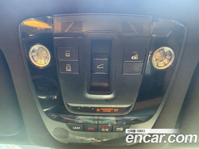 Kia Sorento 2021 — ფოტო 14/20