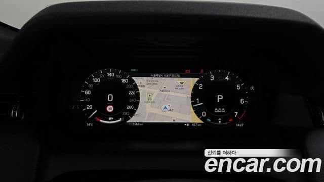 Land Rover Discovery Sport 2025 — ფოტო 12/20