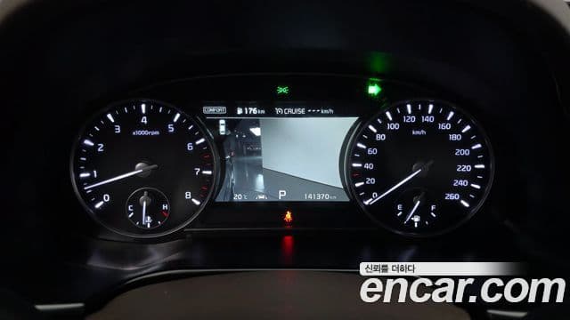 Kia The K9 2018 — ფოტო 8/20