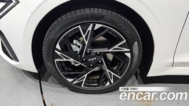 Kia K5 2023 — фото 4 из 20