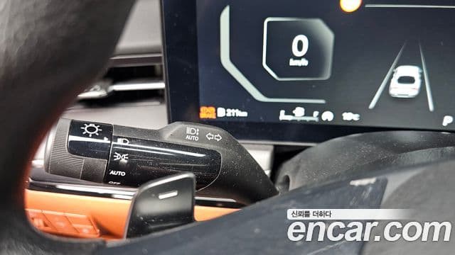 Kia K5 2023 — фото 14 из 20