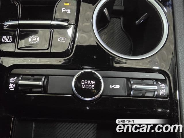 Kia K5 2024 — ფოტო 19/20