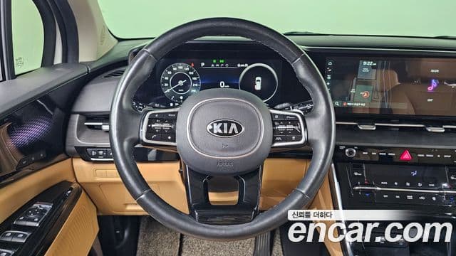 Kia Carnival 2021 — Фото 13/20