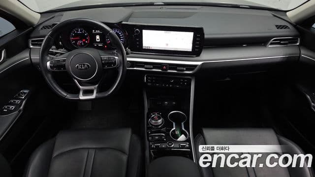 Kia K5 2021 — ფოტო 7/20