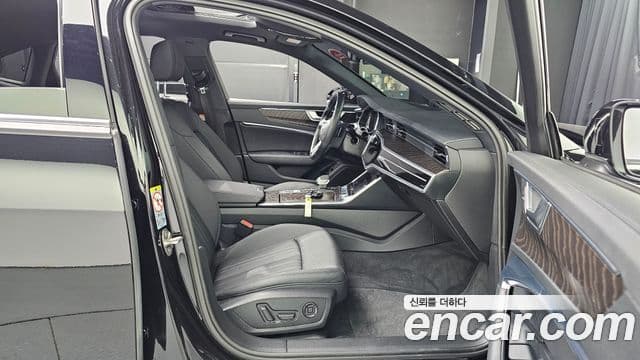 Audi A6 2020 — фото 12 из 20