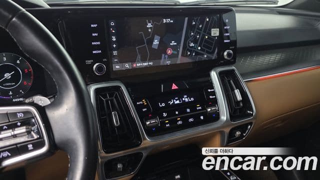 Kia Sorento 2021 — фото 14 из 20