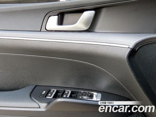 Kia K5 2023 — Şəkil 11/19