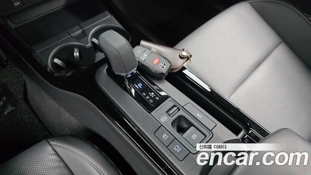 Toyota Prius 2024 — Şəkil 9/20