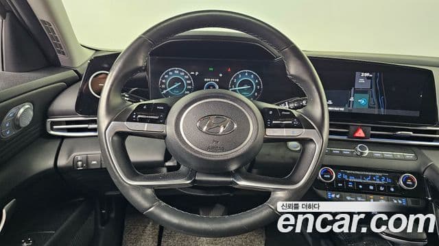 Hyundai Avante 2020 — ფოტო 13/20