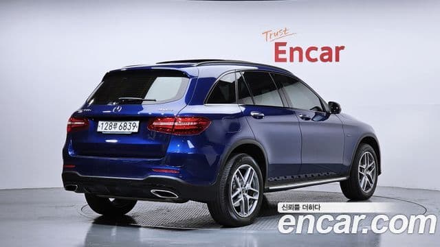 Mercedes-Benz GLC-Class 2018 — Şəkil 2/20