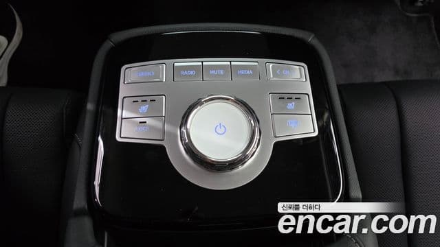 Genesis Electrified G80 2023 — ფოტო 11/20