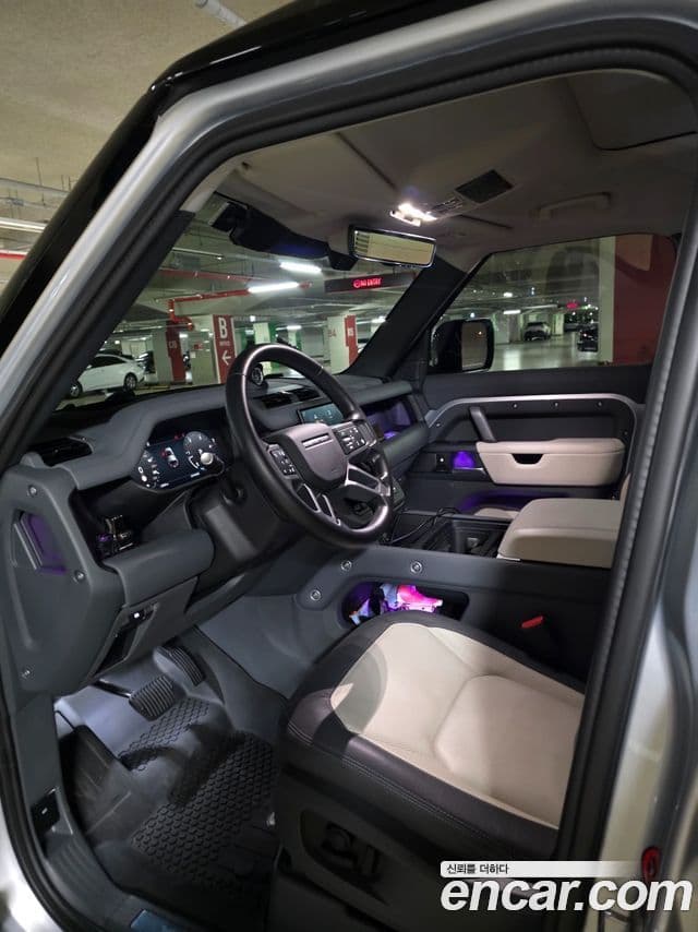 Land Rover Defender 2024 — Şəkil 17/18
