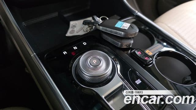 Kia Carnival 2024 — ფოტო 9/20