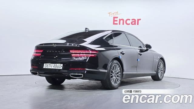 Genesis Electrified G80 2021 — Şəkil 2/20