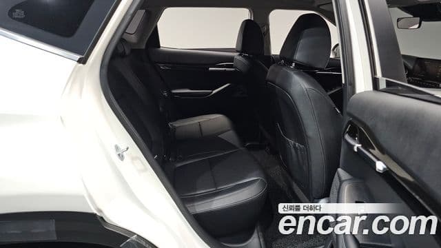 Kia Seltos 2022 — Şəkil 11/20
