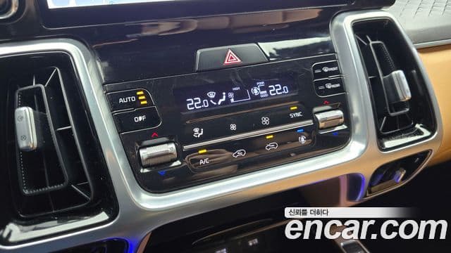 Kia Sorento 2020 — Şəkil 19/20