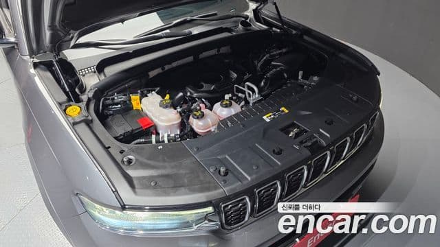 Jeep Grand Cherokee 2023 — Şəkil 6/20