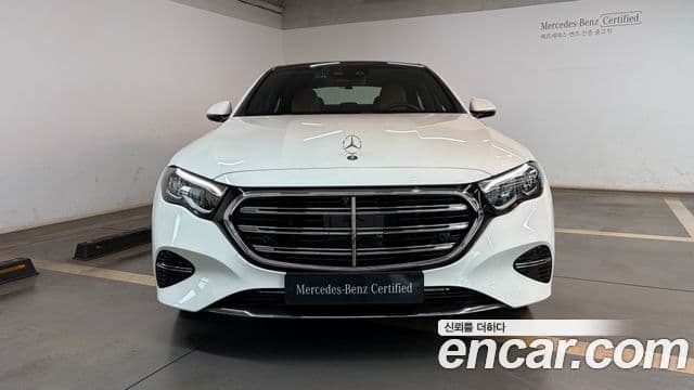 Mercedes-Benz E-Class 2025 — ფოტო 2/20
