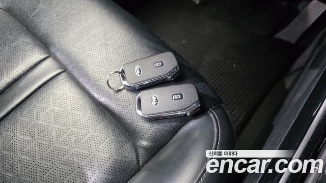 Kia Sorento 2020 — фото 18 из 20