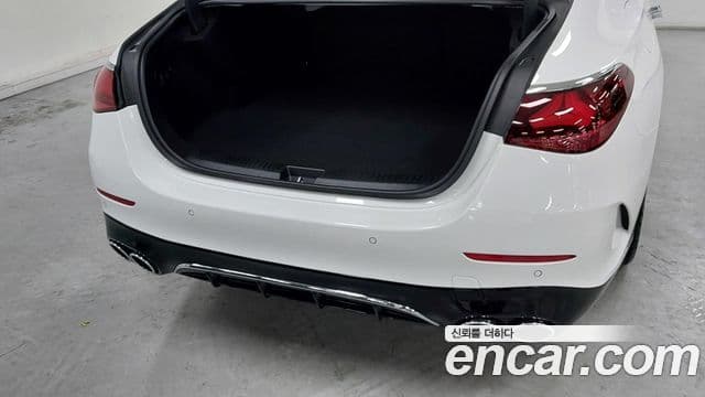 Mercedes-Benz E-Class 2025 — Фото 11/20