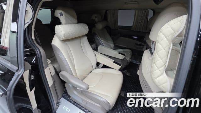 Kia Carnival 2021 — Photo 3/20