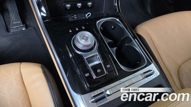 Kia Carnival 2021 — Фото 9/20