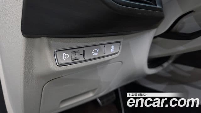 Kia K8 2023 — Şəkil 25/40