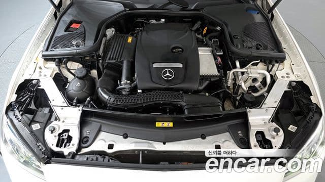 Mercedes-Benz E-Class 2019 — фото 6 из 20