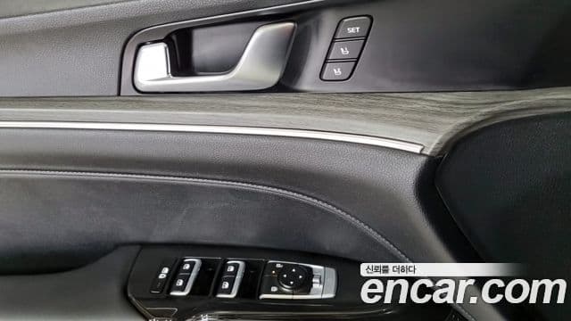 Kia K5 2025 — фото 14 из 18