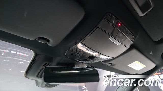 Mercedes-Benz E-Class 2022 — фото 20 из 20