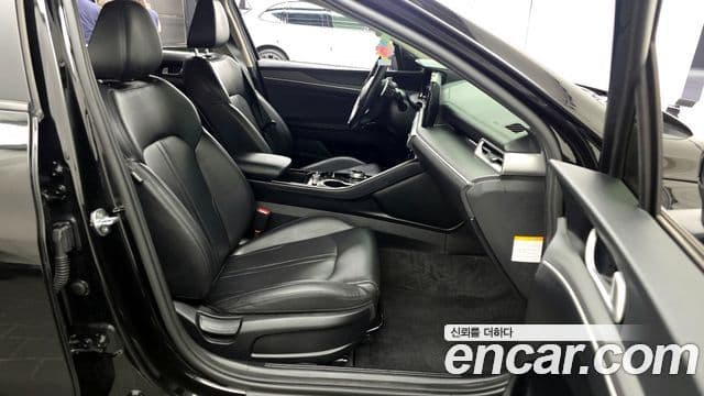 Kia K5 2021 — фото 11 из 20