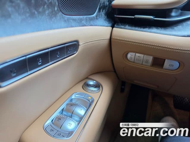 Genesis G90 2022 — Şəkil 15/18