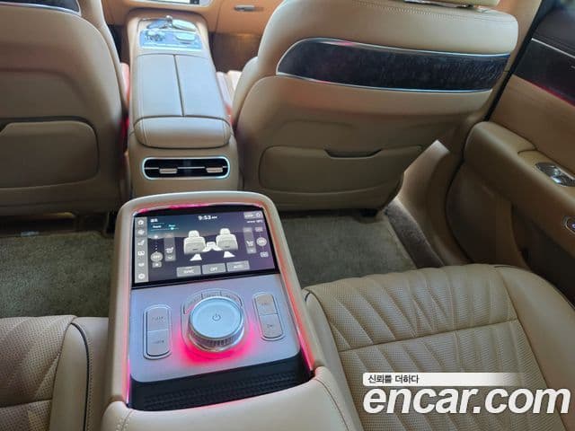 Genesis G90 2022 — Şəkil 16/18