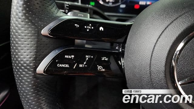Mercedes-Benz C-Class 2023 — Фото 15/20
