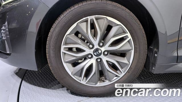 Kia K5 2020 — фото 5 из 20