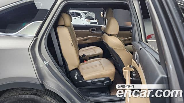 Kia Sorento 2024 — Şəkil 11/20