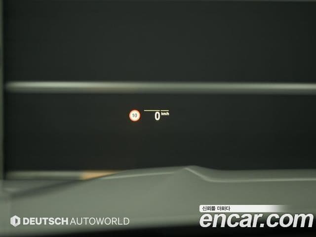 BMW X7 2021 — ფოტო 16/20