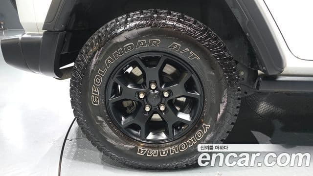 Jeep Wrangler 2020 — Şəkil 5/20