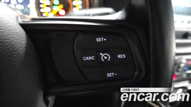 Jeep Wrangler 2020 — Şəkil 19/20