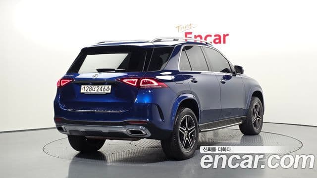 Mercedes-Benz GLE-Class 2019 — фото 2 из 20