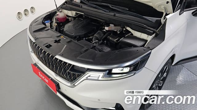 Kia Carnival 2020 — фото 6 из 20