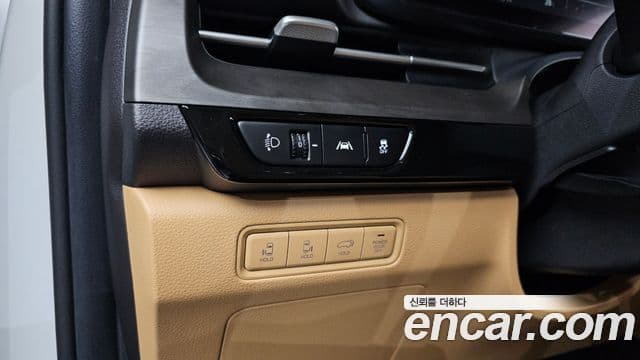 Kia Carnival 2020 — фото 14 из 20