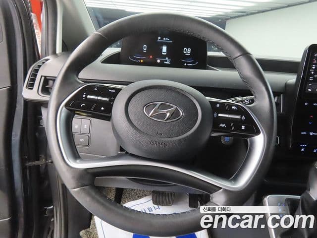 Hyundai Staria 2021 — фото 6 из 20