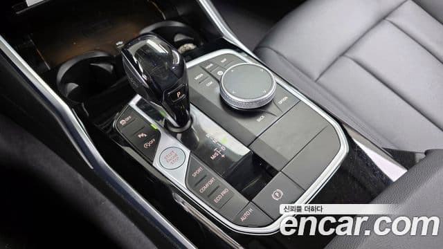 BMW 3 Series 2021 — Şəkil 8/20