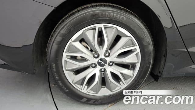Kia K5 2023 — фото 5 из 20